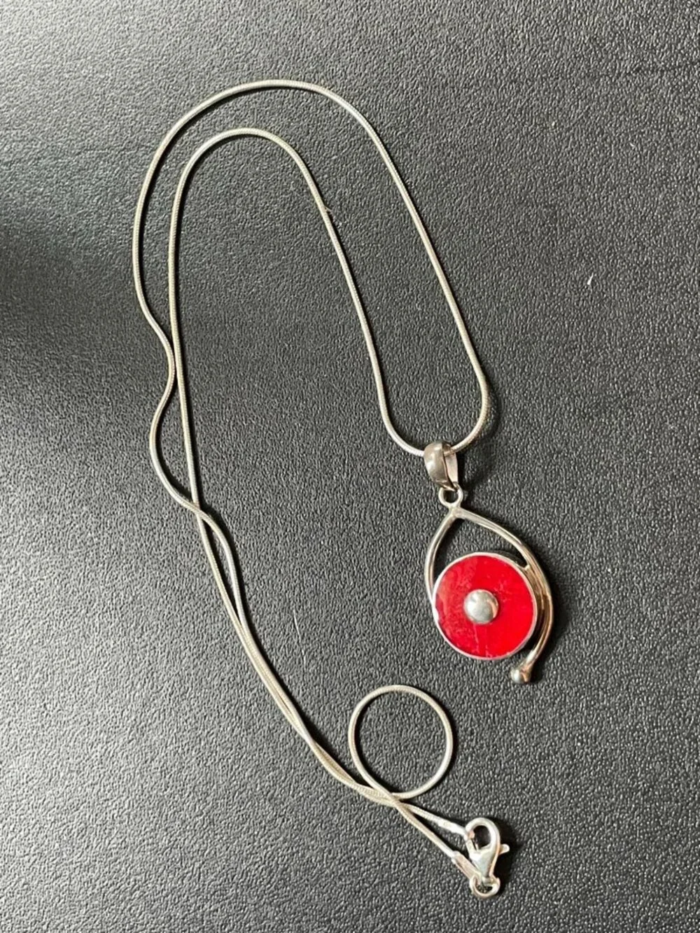 Vintage Sandy Baker Sterling Silver 925 Red Sponge Coral Disc Pendant Necklace